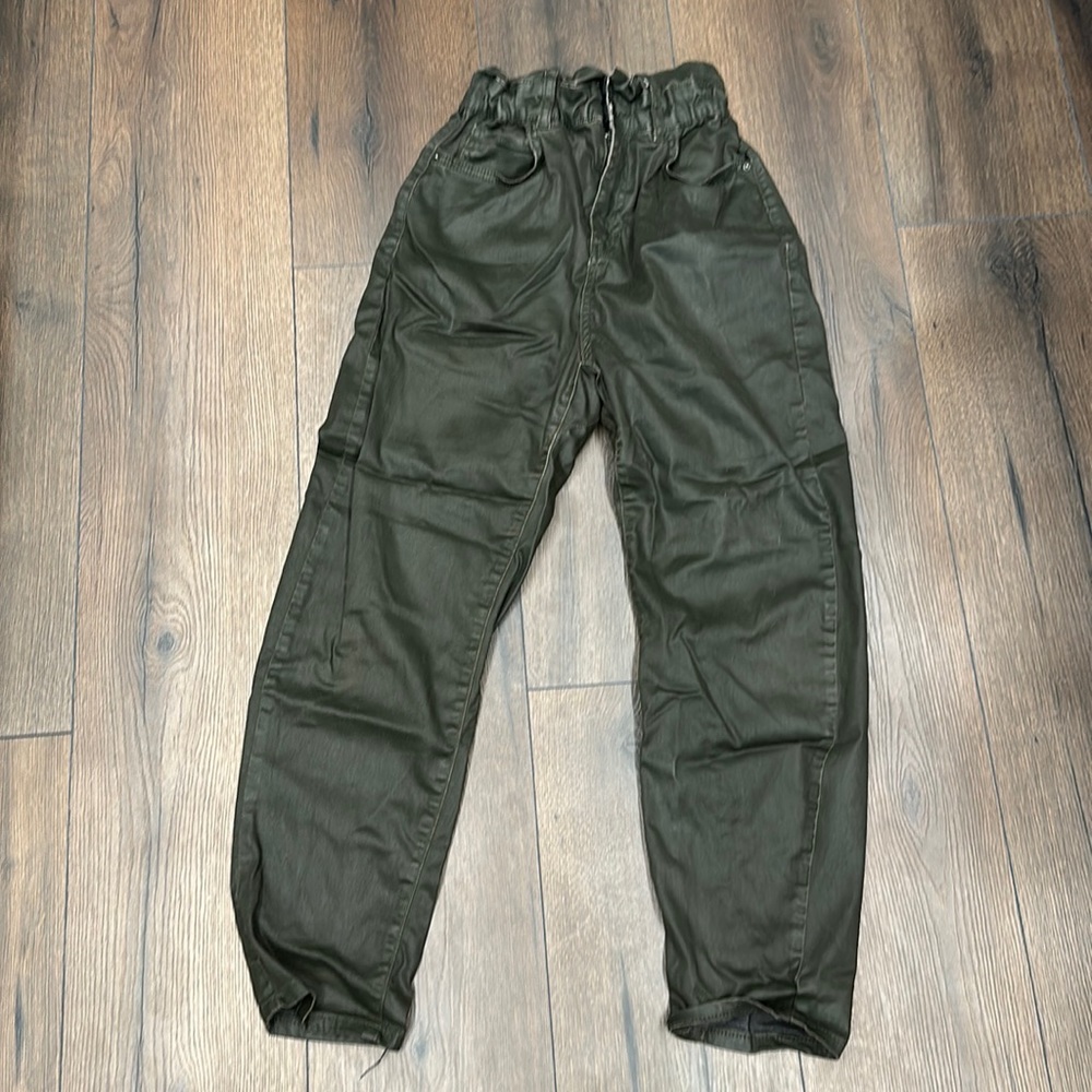 Zara Highwaisted Paper Bag Pants